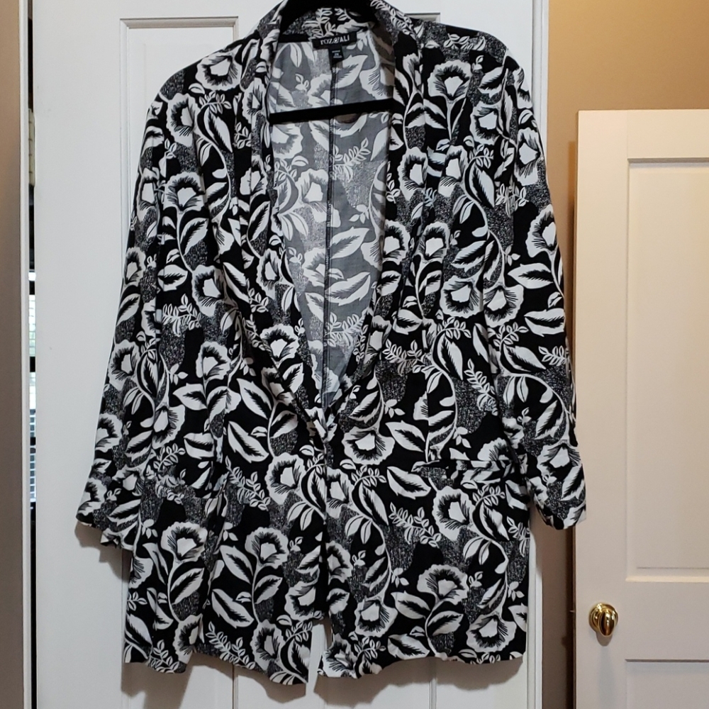 Roz & Ali summer blazer